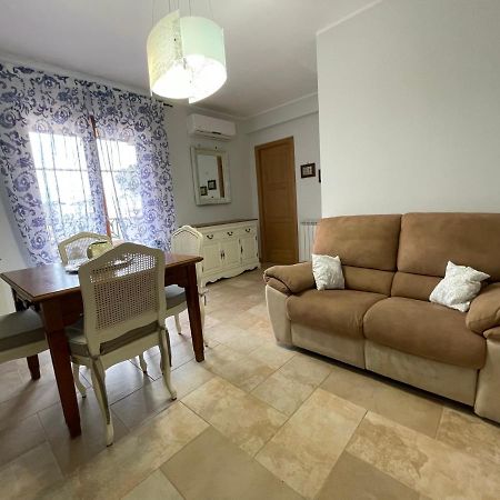 La Casa Di Flora Aeroporto Di Fiumicino Villa Bagian luar foto
