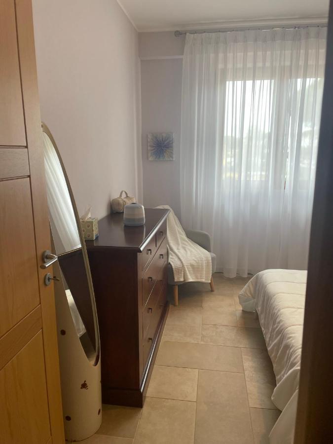 La Casa Di Flora Aeroporto Di Fiumicino Villa Bagian luar foto