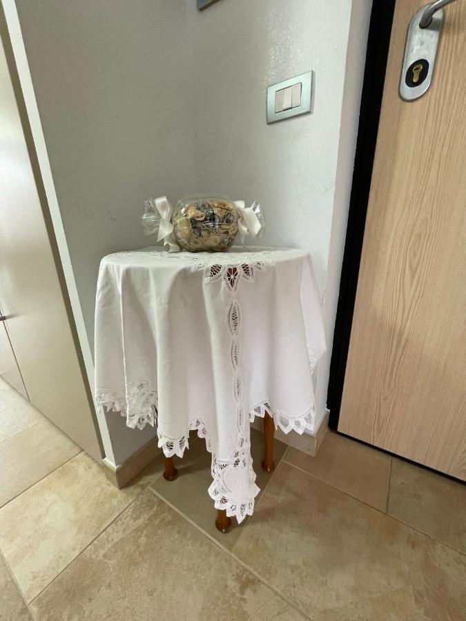 La Casa Di Flora Aeroporto Di Fiumicino Villa Bagian luar foto
