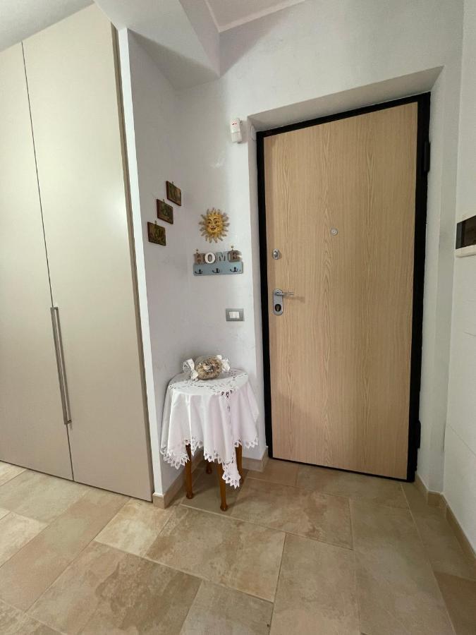 La Casa Di Flora Aeroporto Di Fiumicino Villa Bagian luar foto